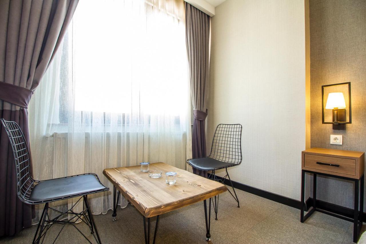 Nostalji Hotel Истанбул Екстериор снимка