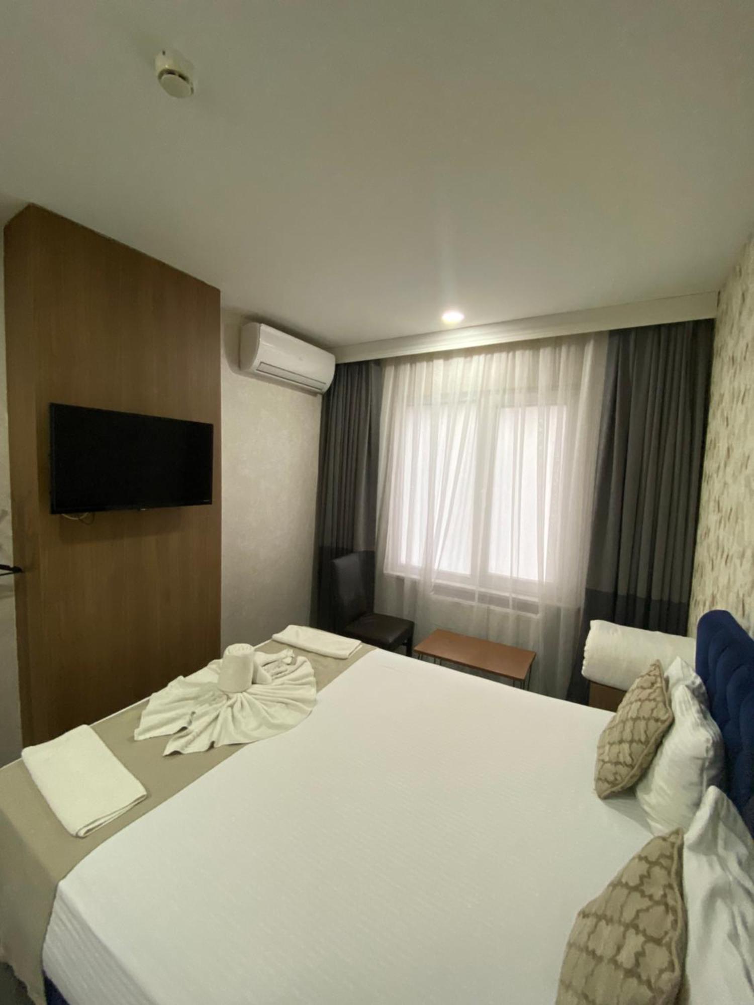 Nostalji Hotel Истанбул Екстериор снимка